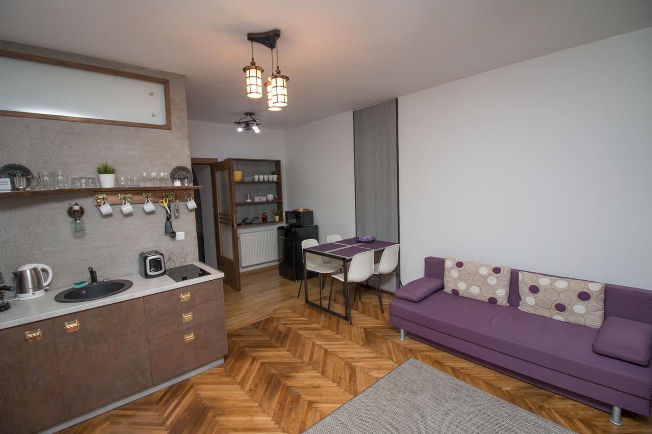 Poarta Schei Apartment Брашов Екстериор снимка