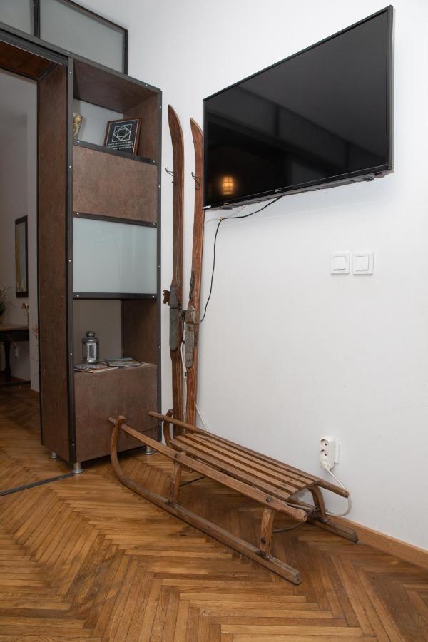 Poarta Schei Apartment Брашов Екстериор снимка